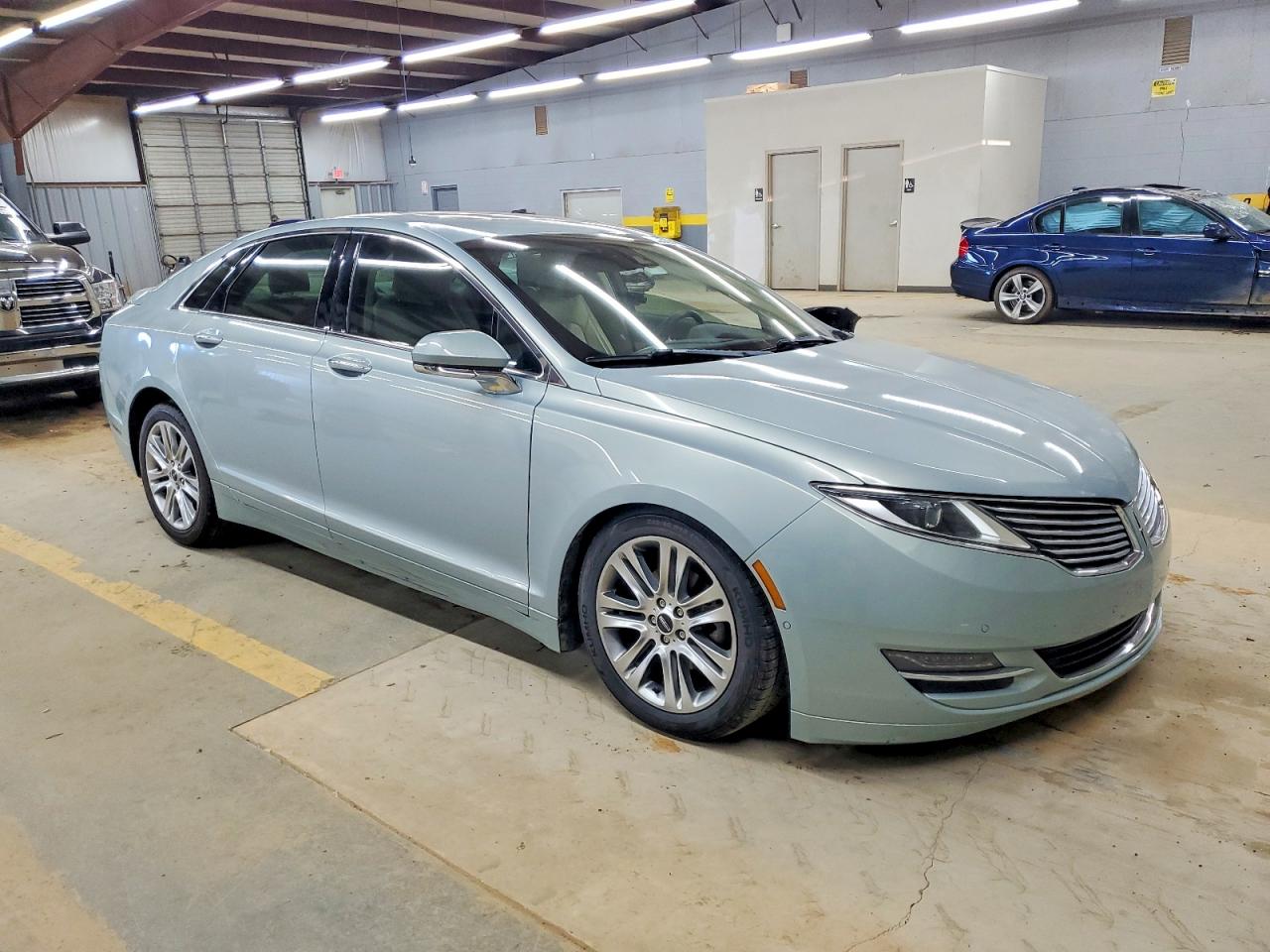 2014 LINCOLN MKZ HYBRID photo 4
