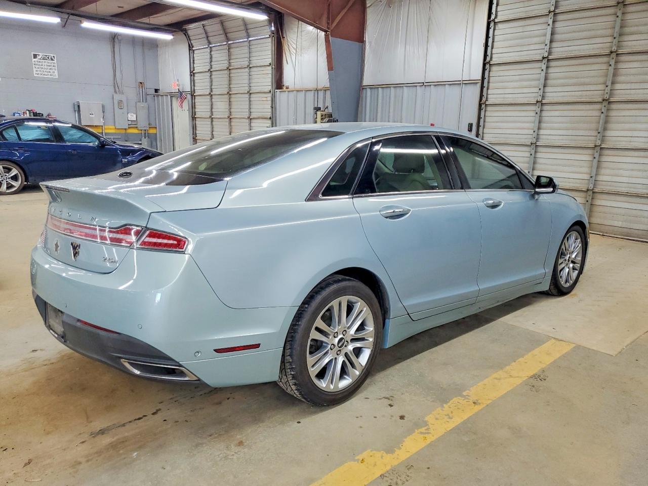 2014 LINCOLN MKZ HYBRID photo 3