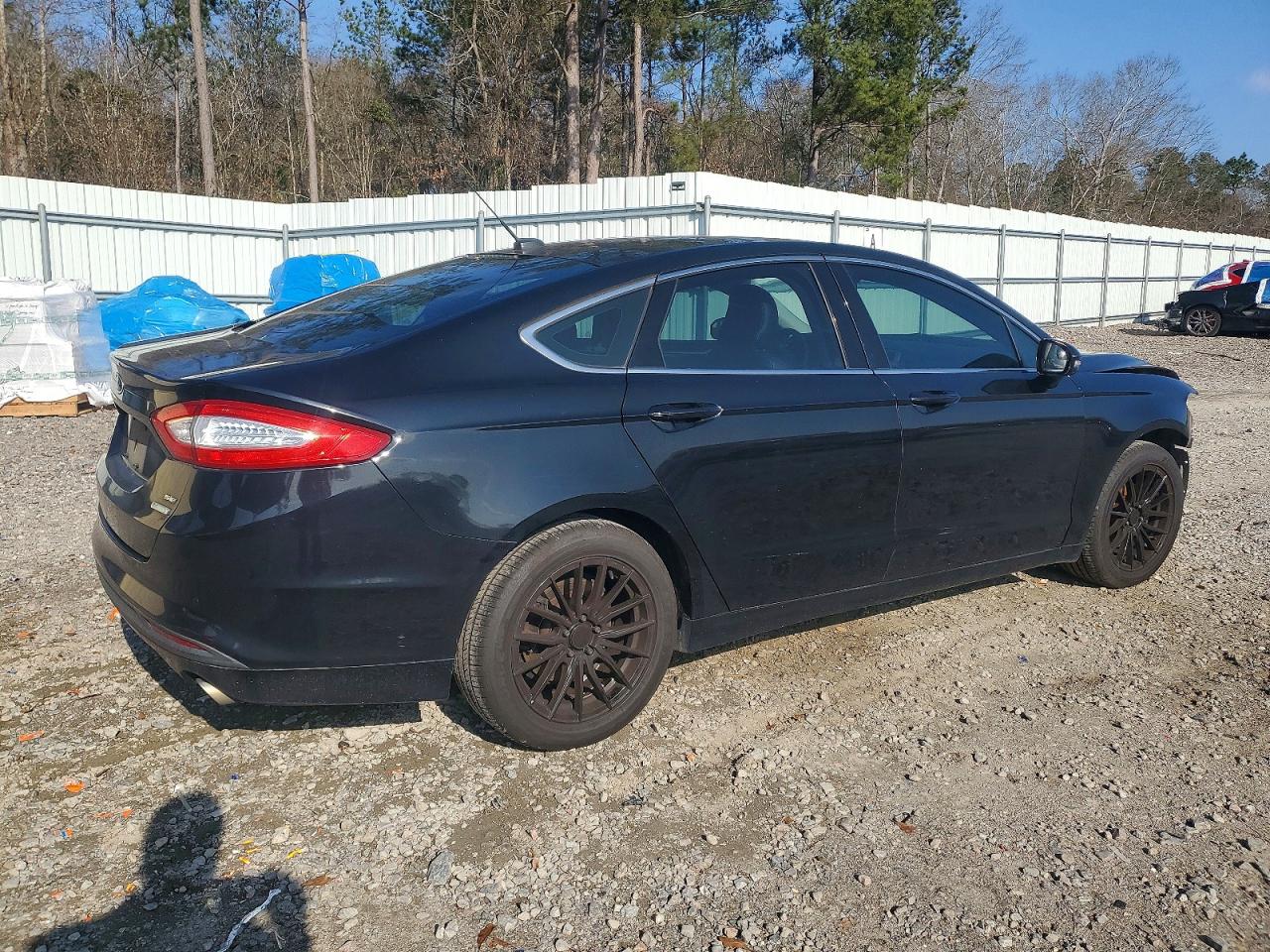 2016 FORD FUSION SE photo 3