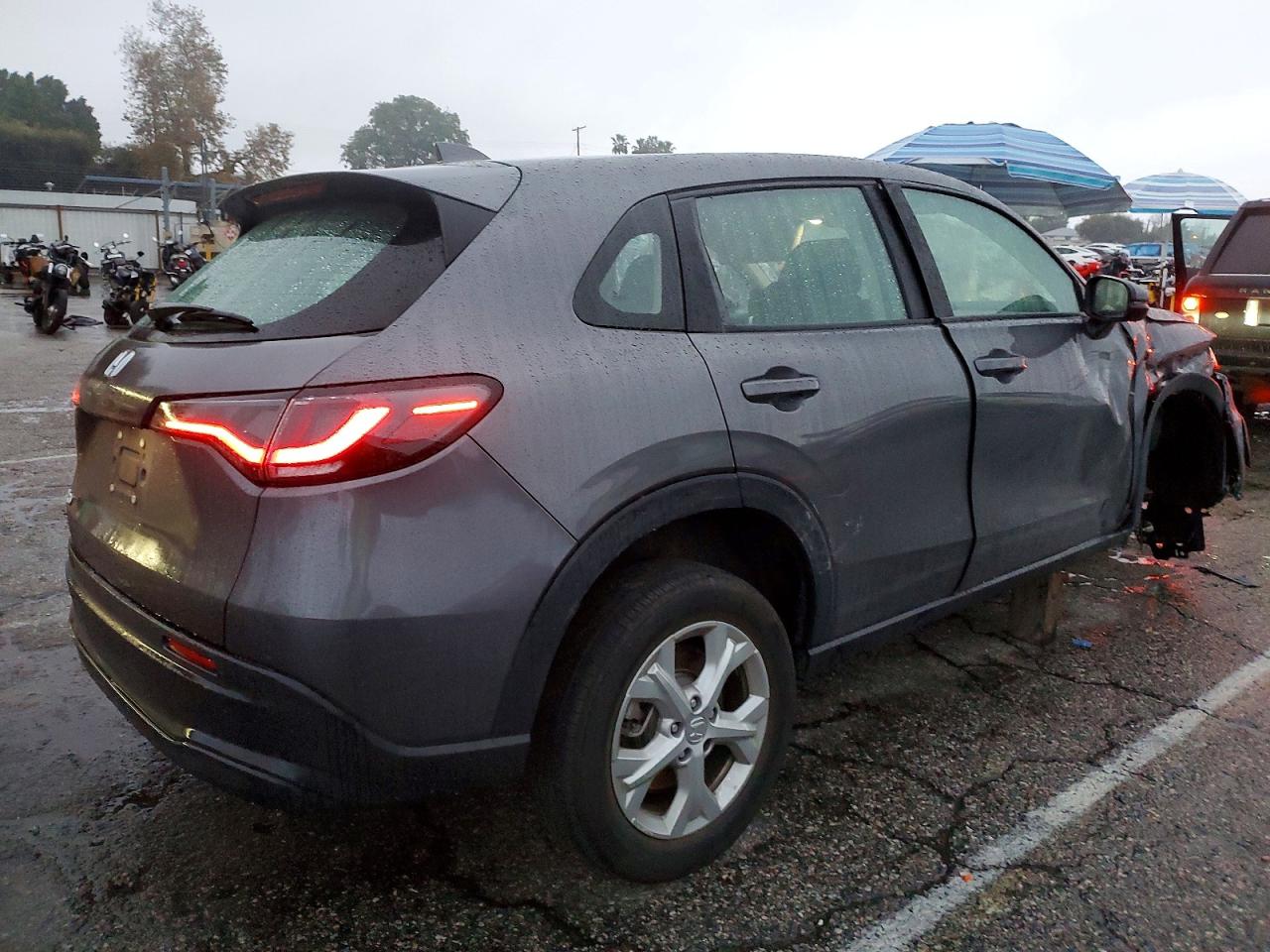 2024 HONDA HR-V LX photo 3