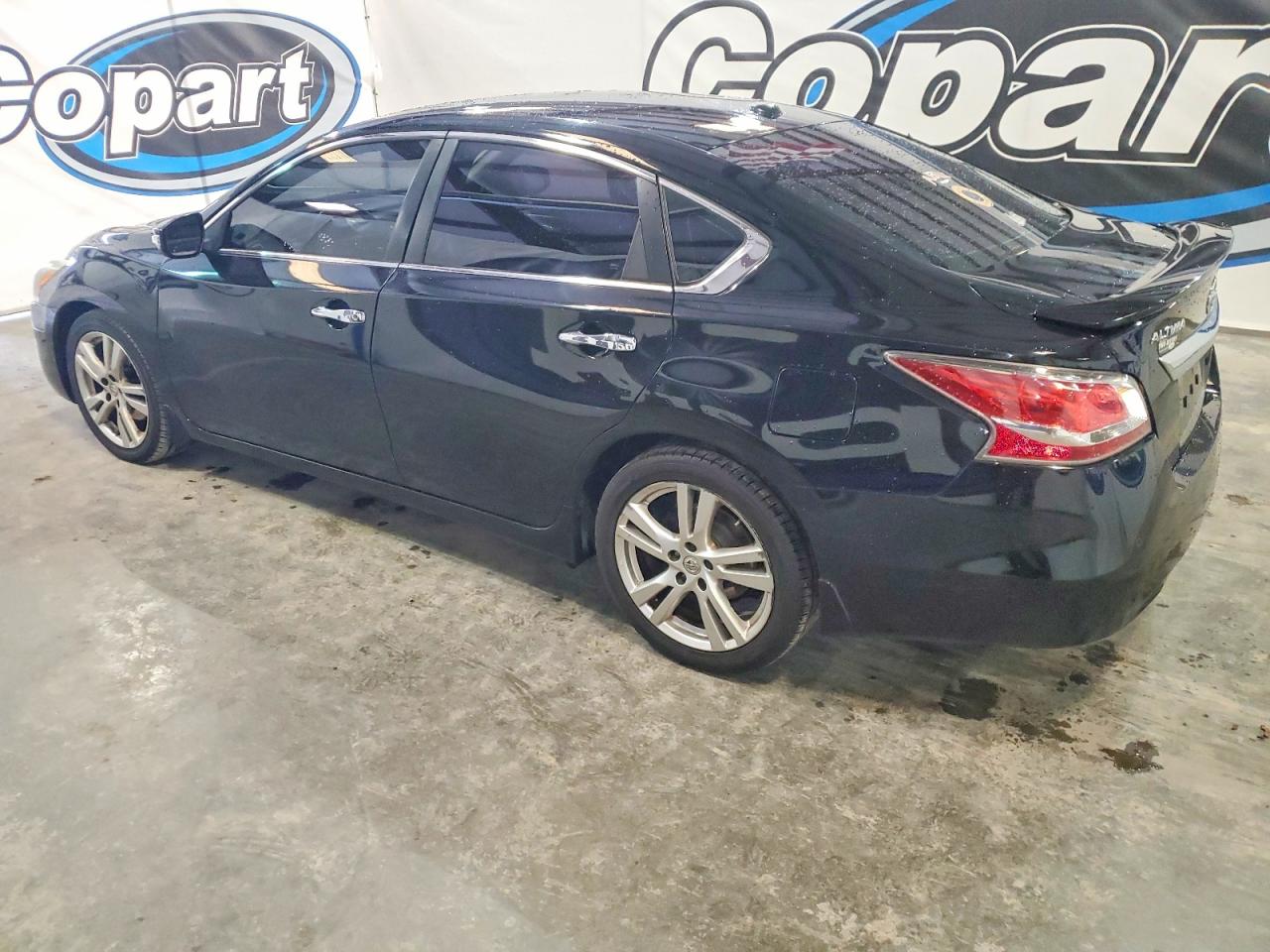 2015 NISSAN ALTIMA 3.5S photo 2