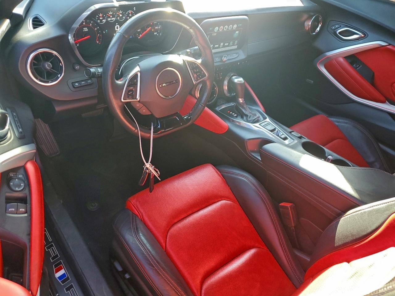 2016 CHEVROLET CAMARO LT photo 8