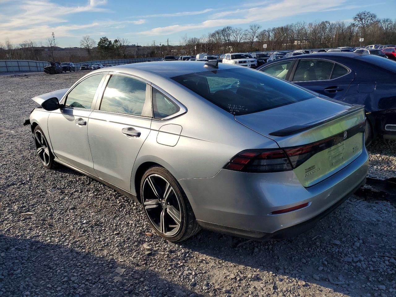 2025 HONDA ACCORD HYBRID SPORT photo 2