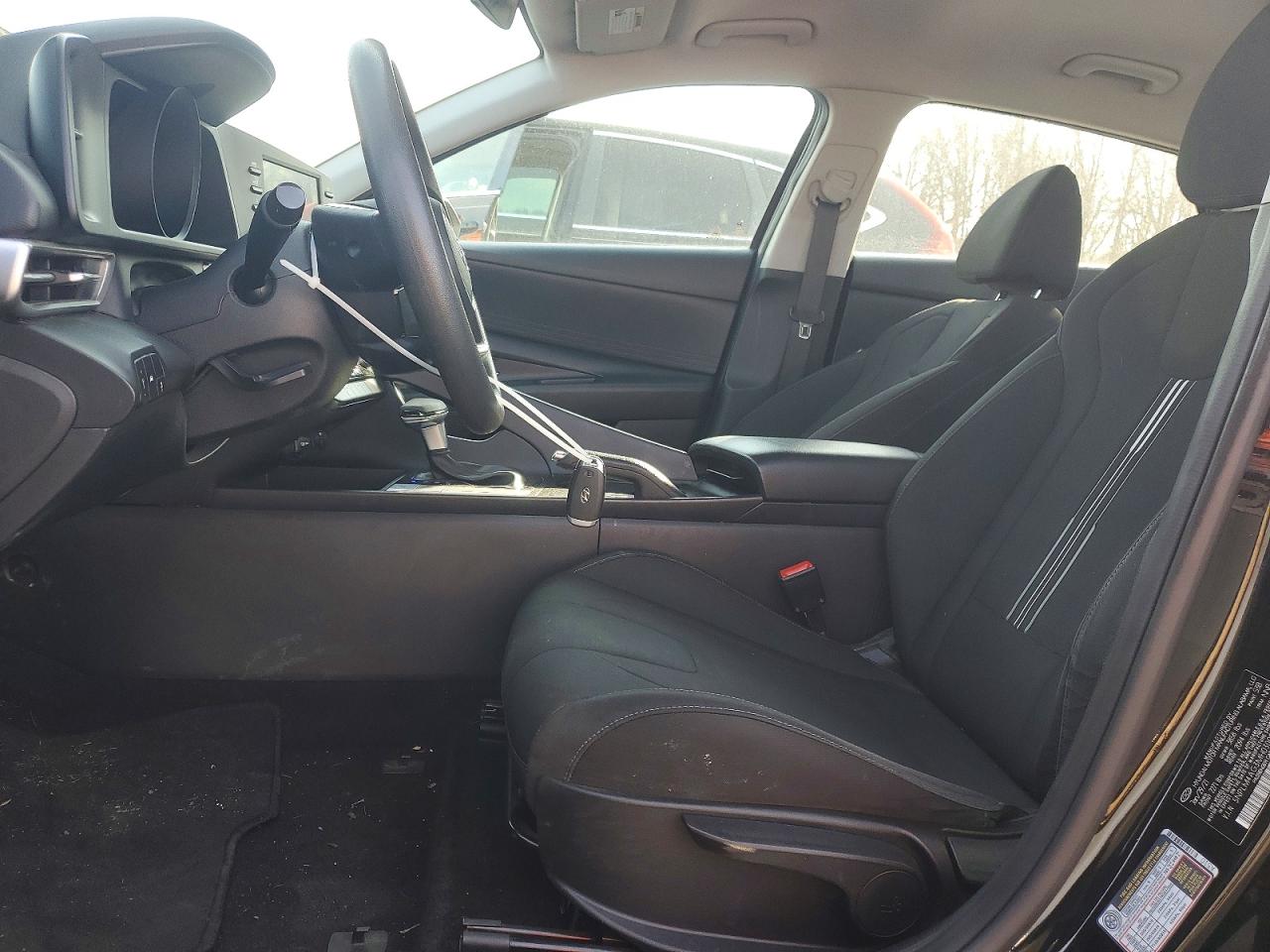 2021 HYUNDAI ELANTRA SEL photo 13