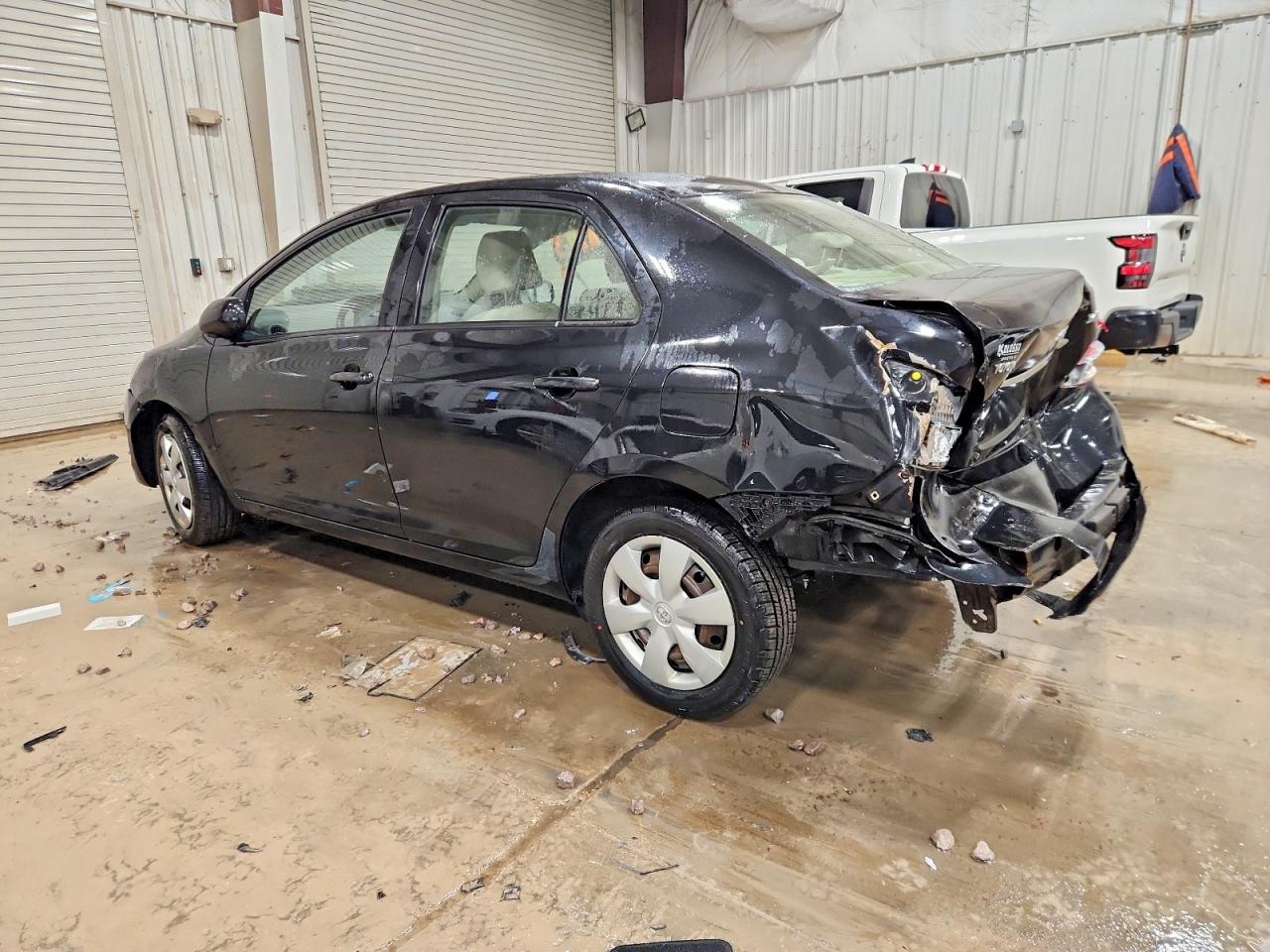 2007 TOYOTA YARIS photo 2