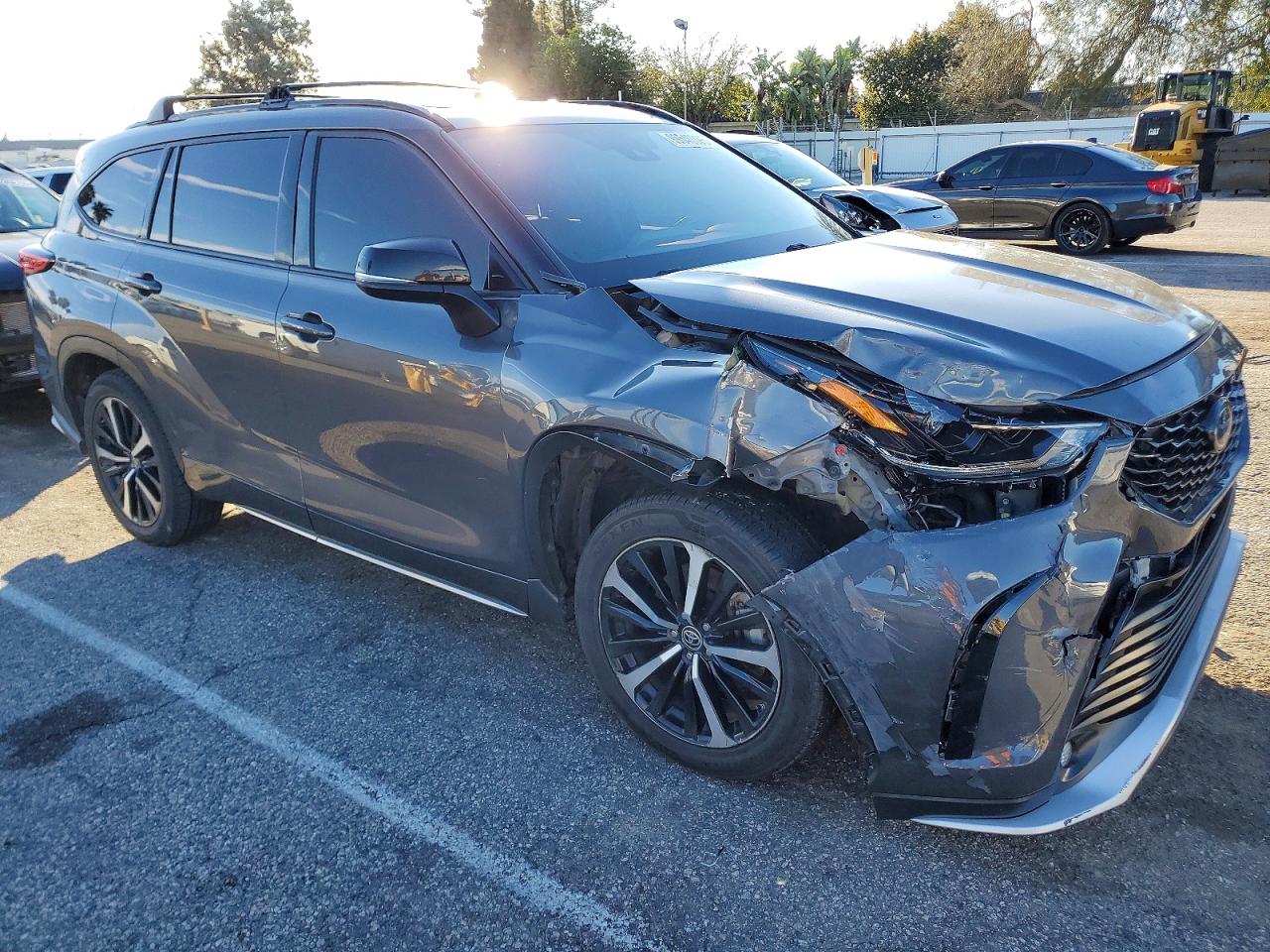 2022 TOYOTA HIGHLANDER XSE photo 4