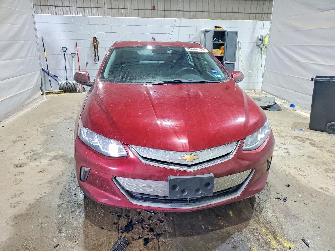 2017 CHEVROLET VOLT LT photo 5