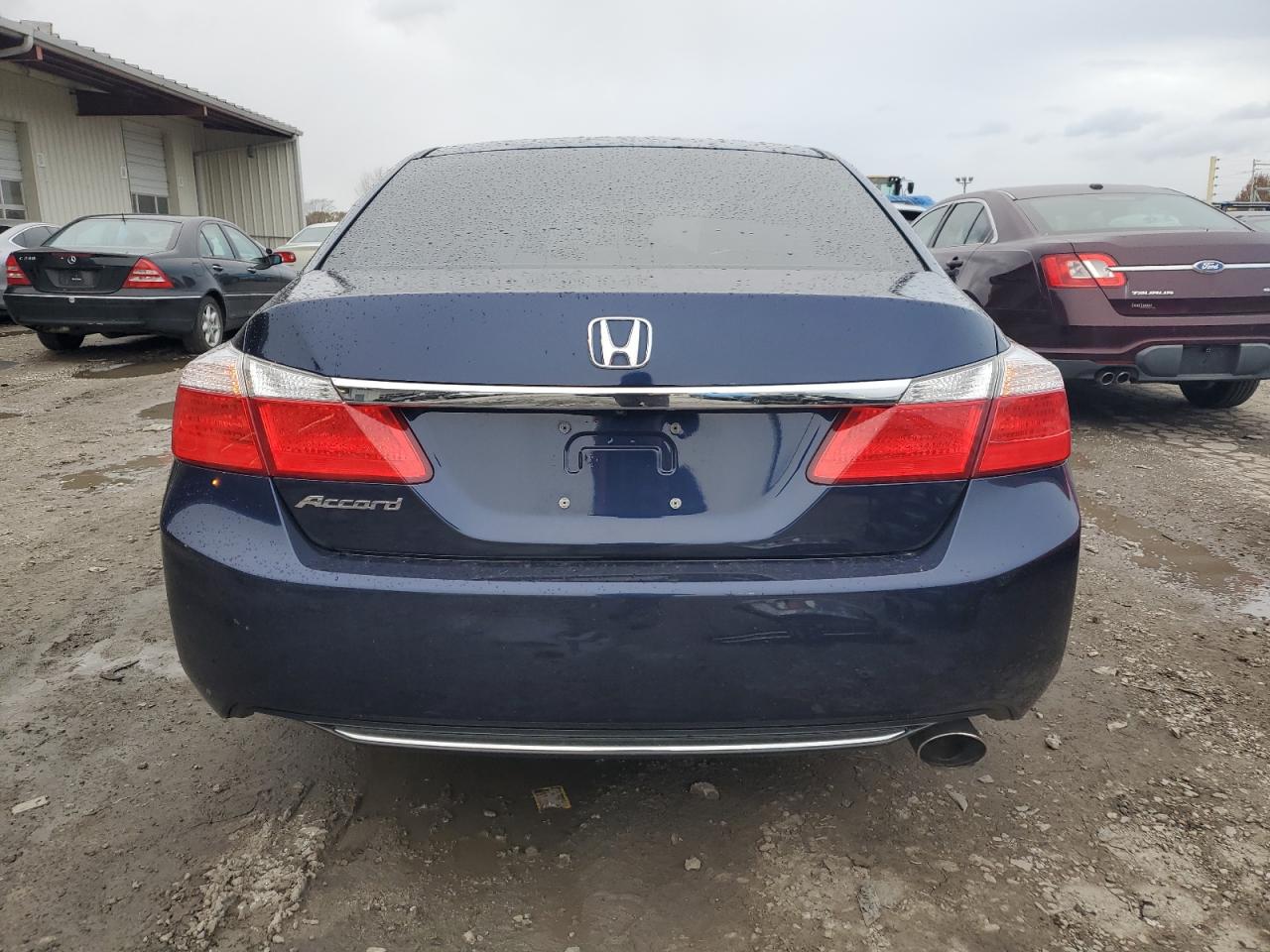 2013 HONDA ACCORD LX photo 6