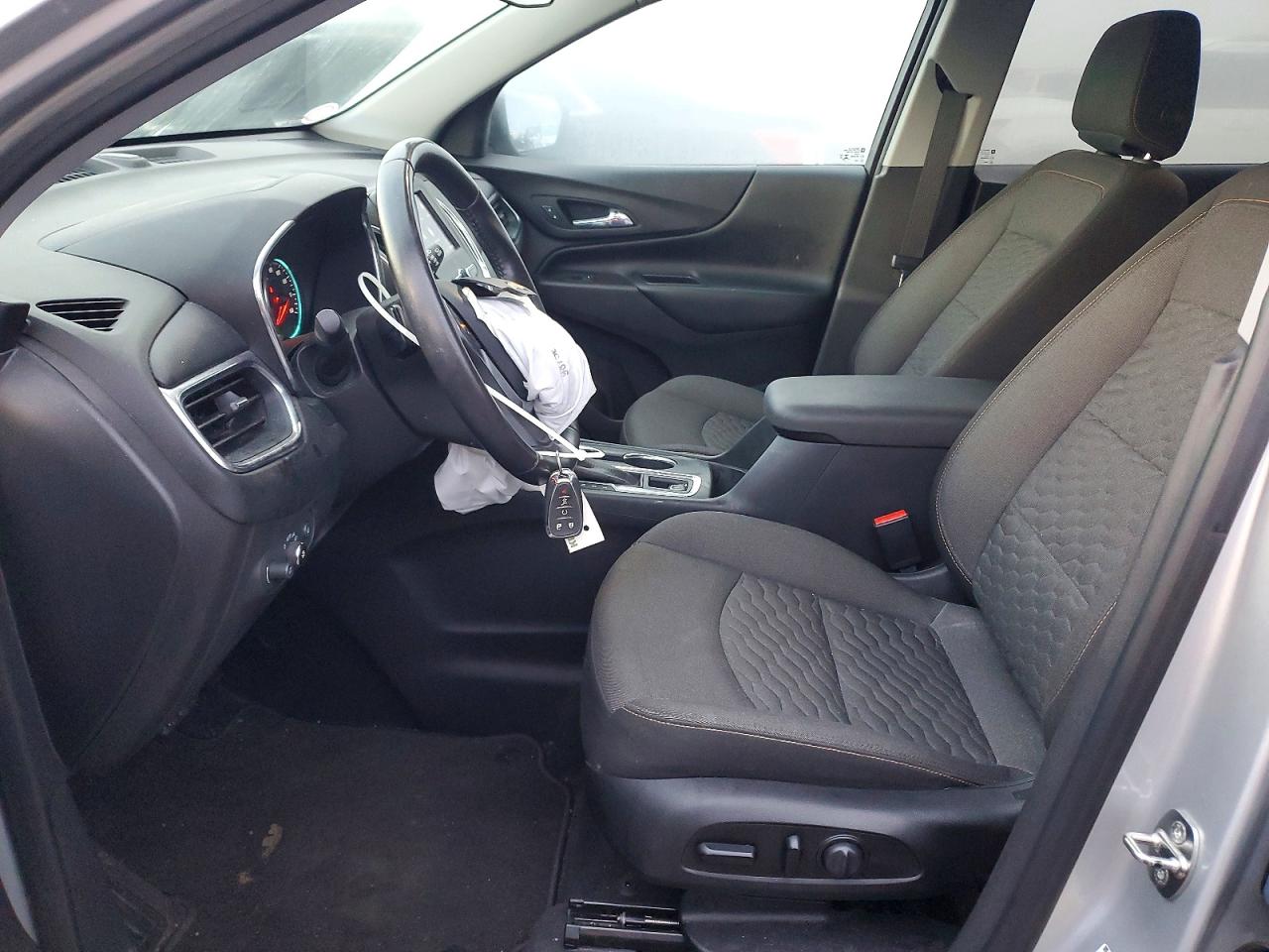 2020 CHEVROLET EQUINOX LT photo 7
