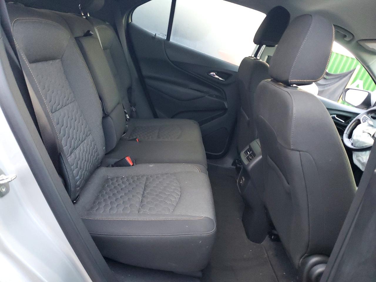 2020 CHEVROLET EQUINOX LT photo 11