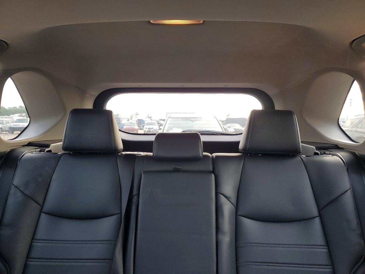 2021 TOYOTA RAV4 XLE PREMIUM photo 10