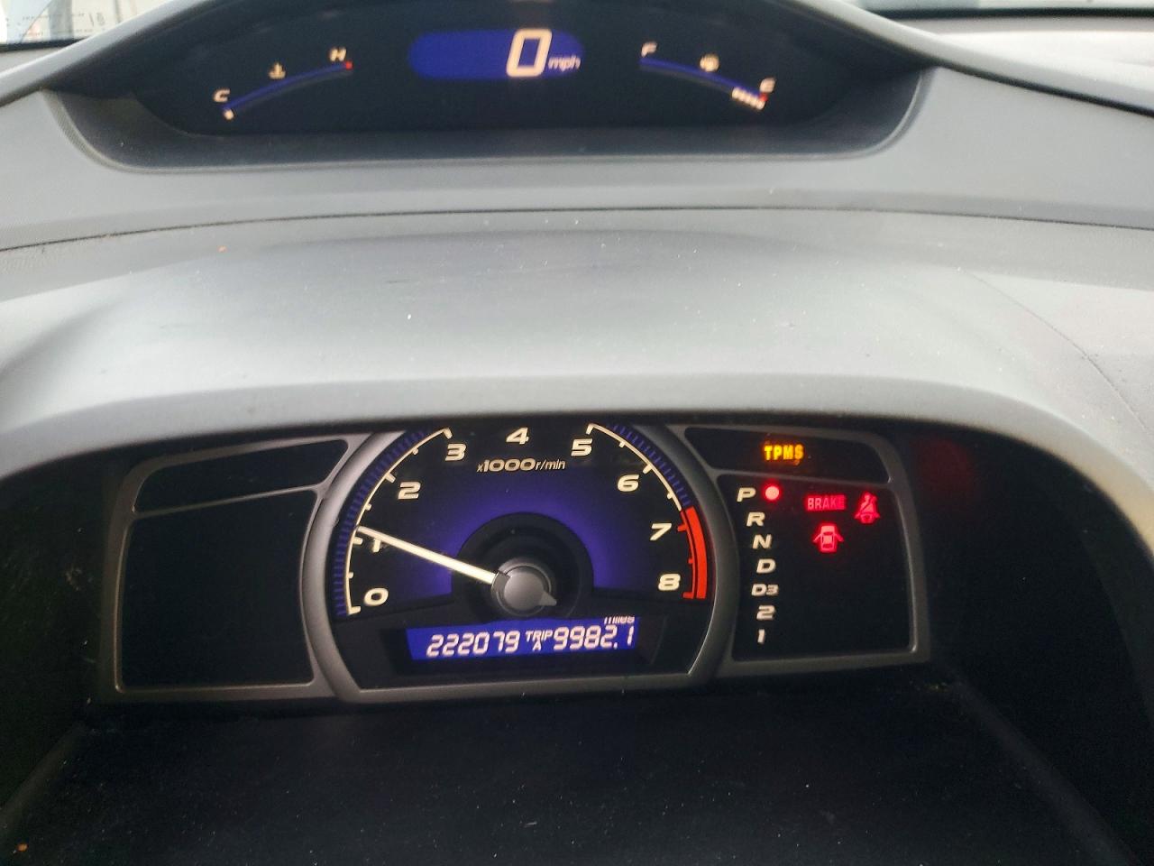 2010 HONDA CIVIC LX photo 9