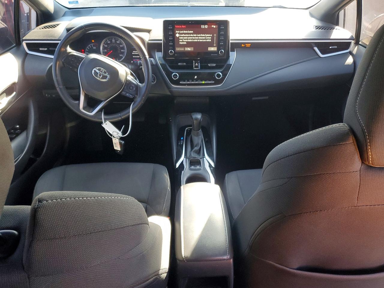 2021 TOYOTA COROLLA SE photo 8