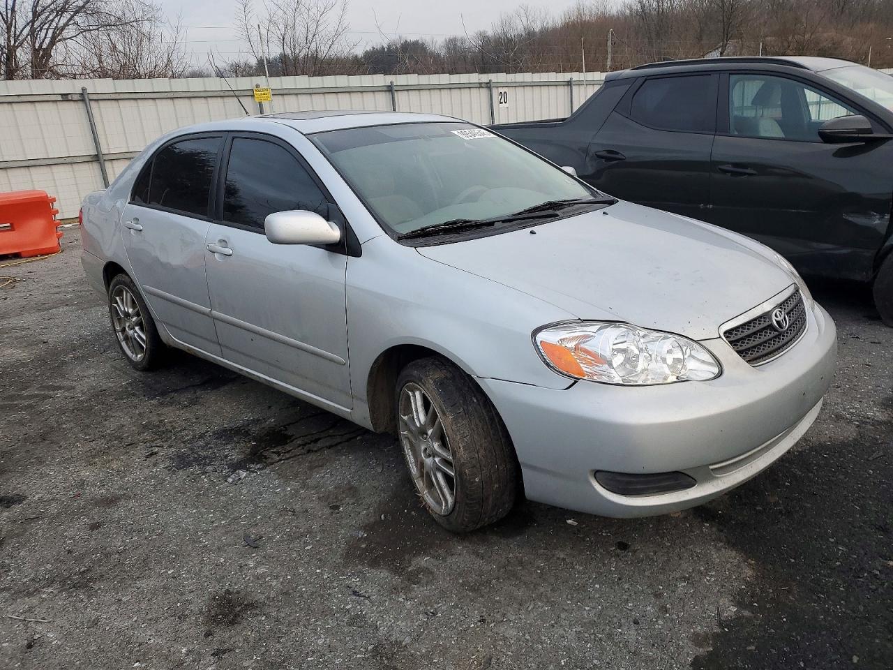 2005 TOYOTA COROLLA CE photo 7