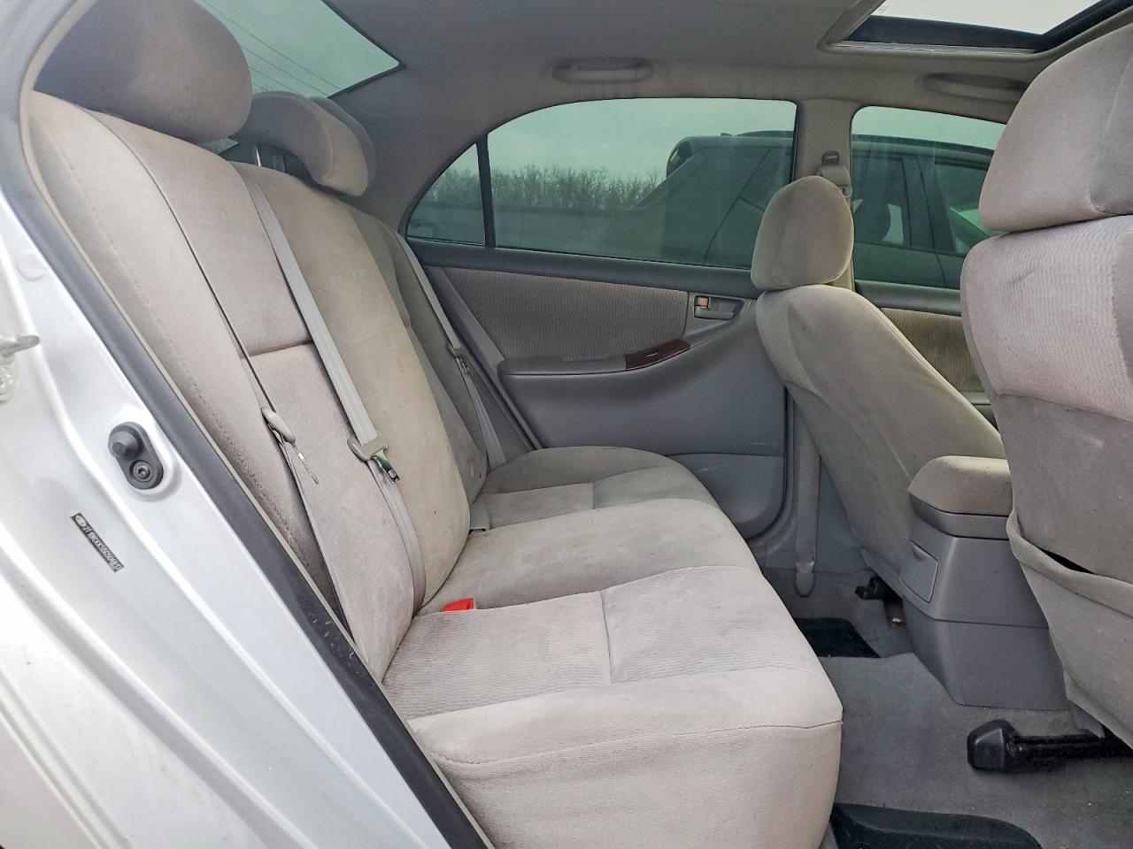 2005 TOYOTA COROLLA CE photo 19
