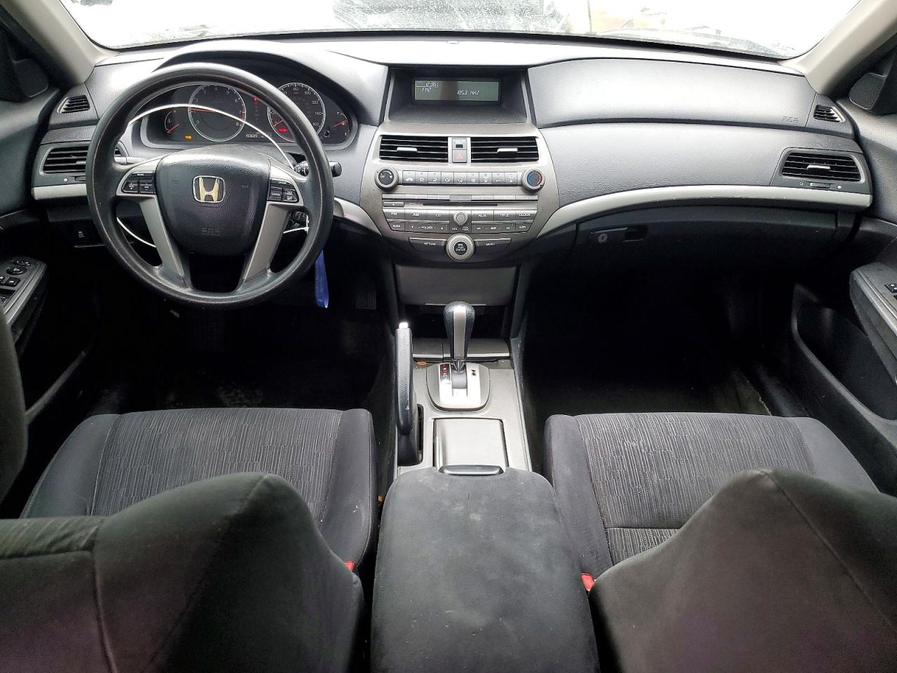 2012 HONDA ACCORD LX photo 22