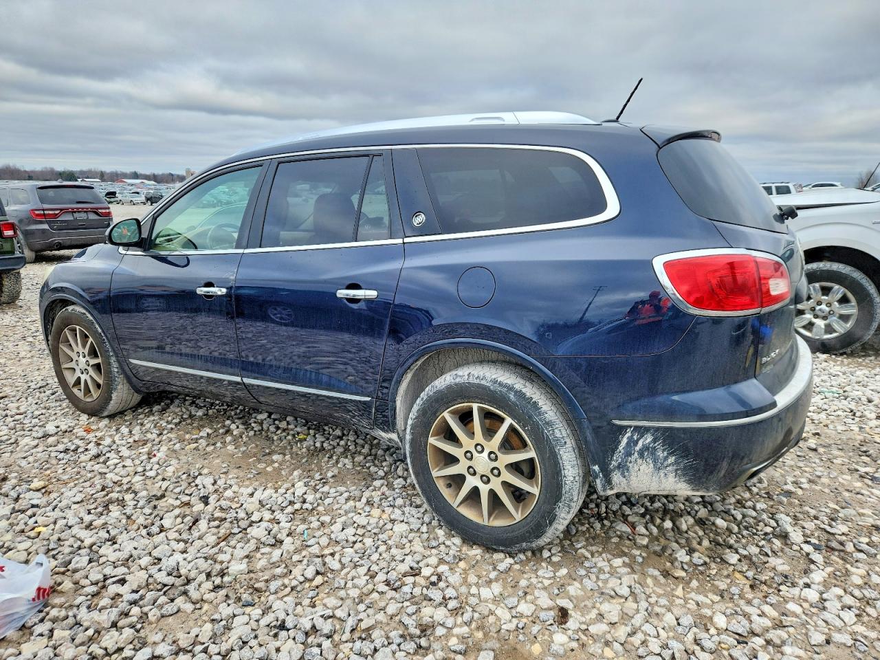2015 BUICK ENCLAVE photo 2