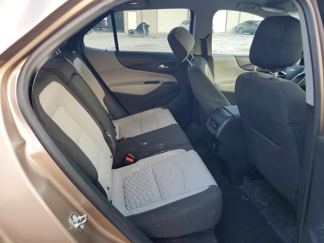 2018 CHEVROLET EQUINOX LS photo 10