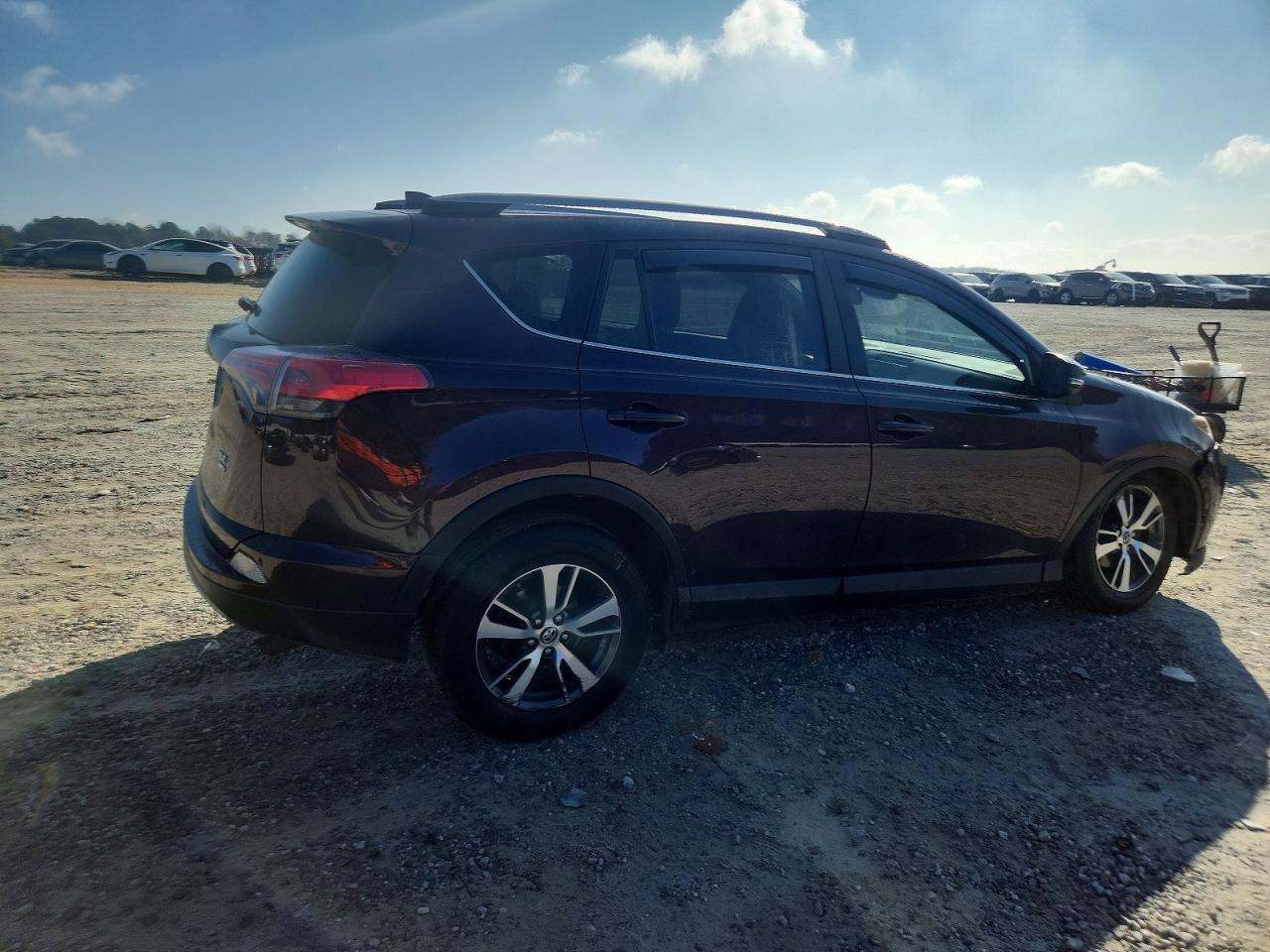 2018 TOYOTA RAV4 ADVENTURE photo 3
