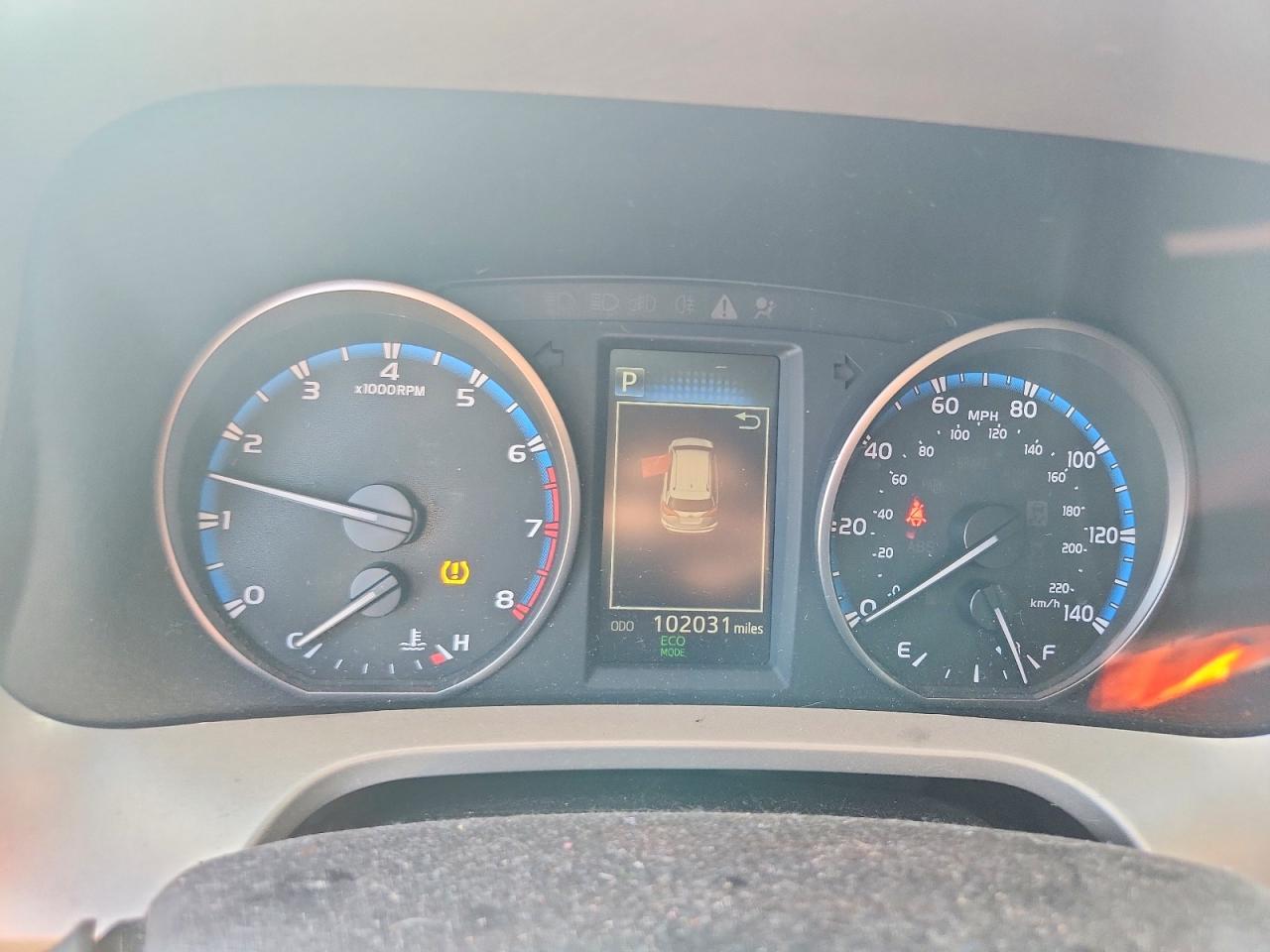 2018 TOYOTA RAV4 ADVENTURE photo 9