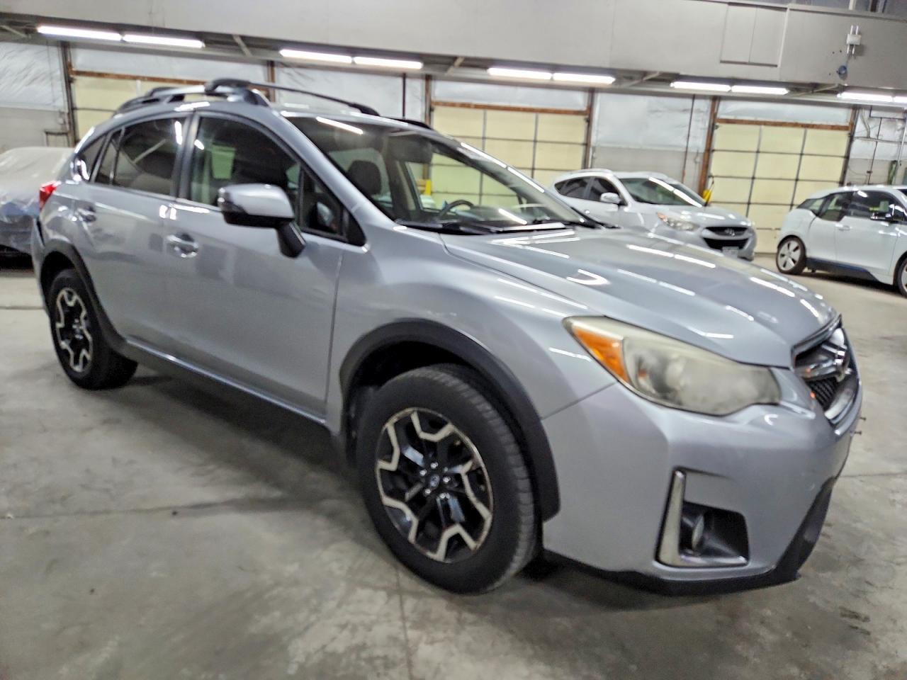 2017 SUBARU CROSSTREK LIMITED photo 4