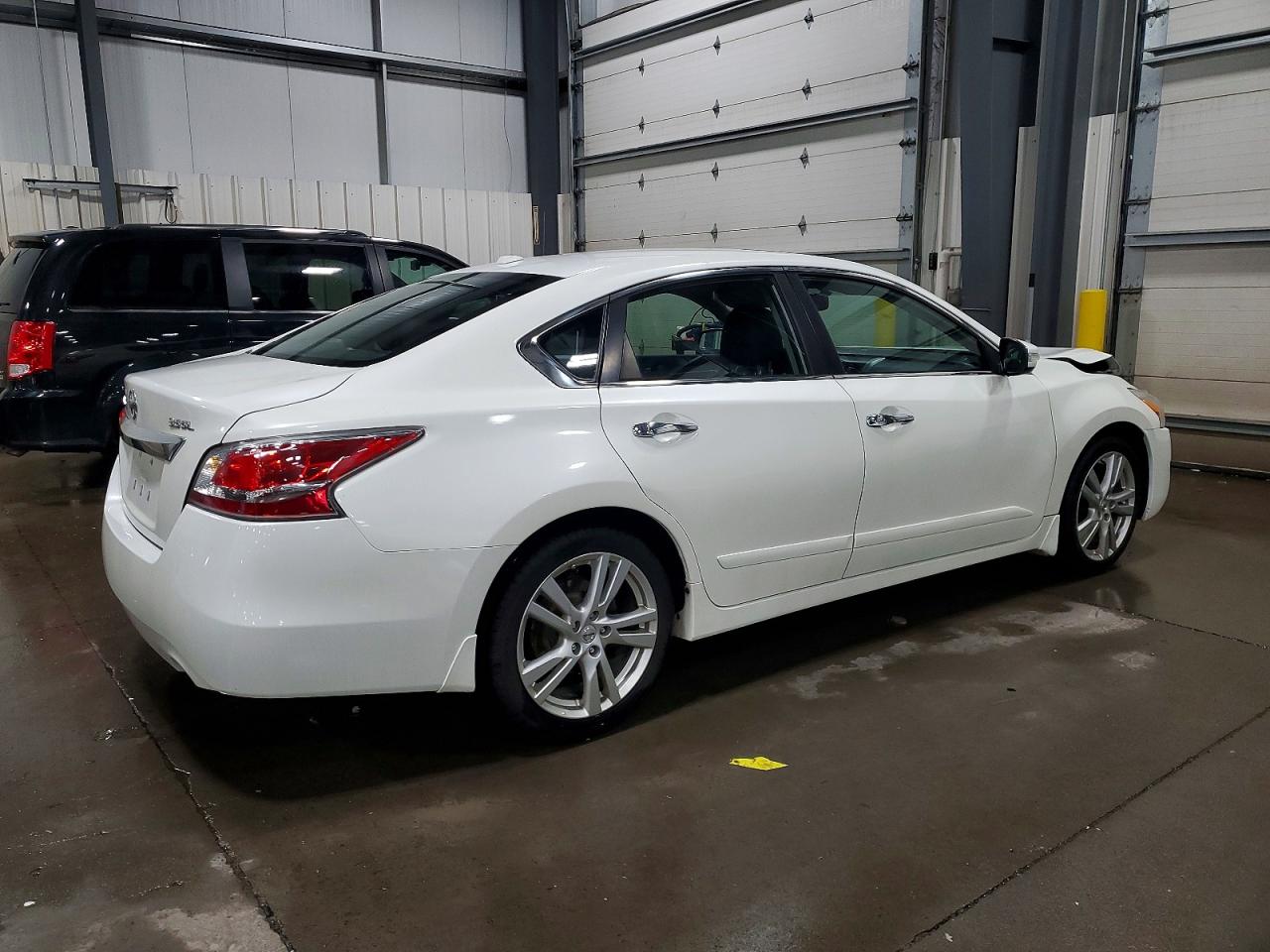 2015 NISSAN ALTIMA 3.5 SL photo 3