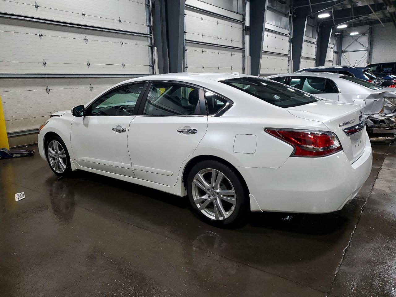 2015 NISSAN ALTIMA 3.5 SL photo 2