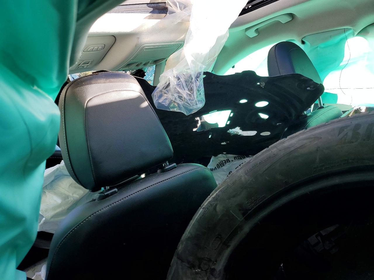 2022 FORD ESCAPE TITANIUM photo 8