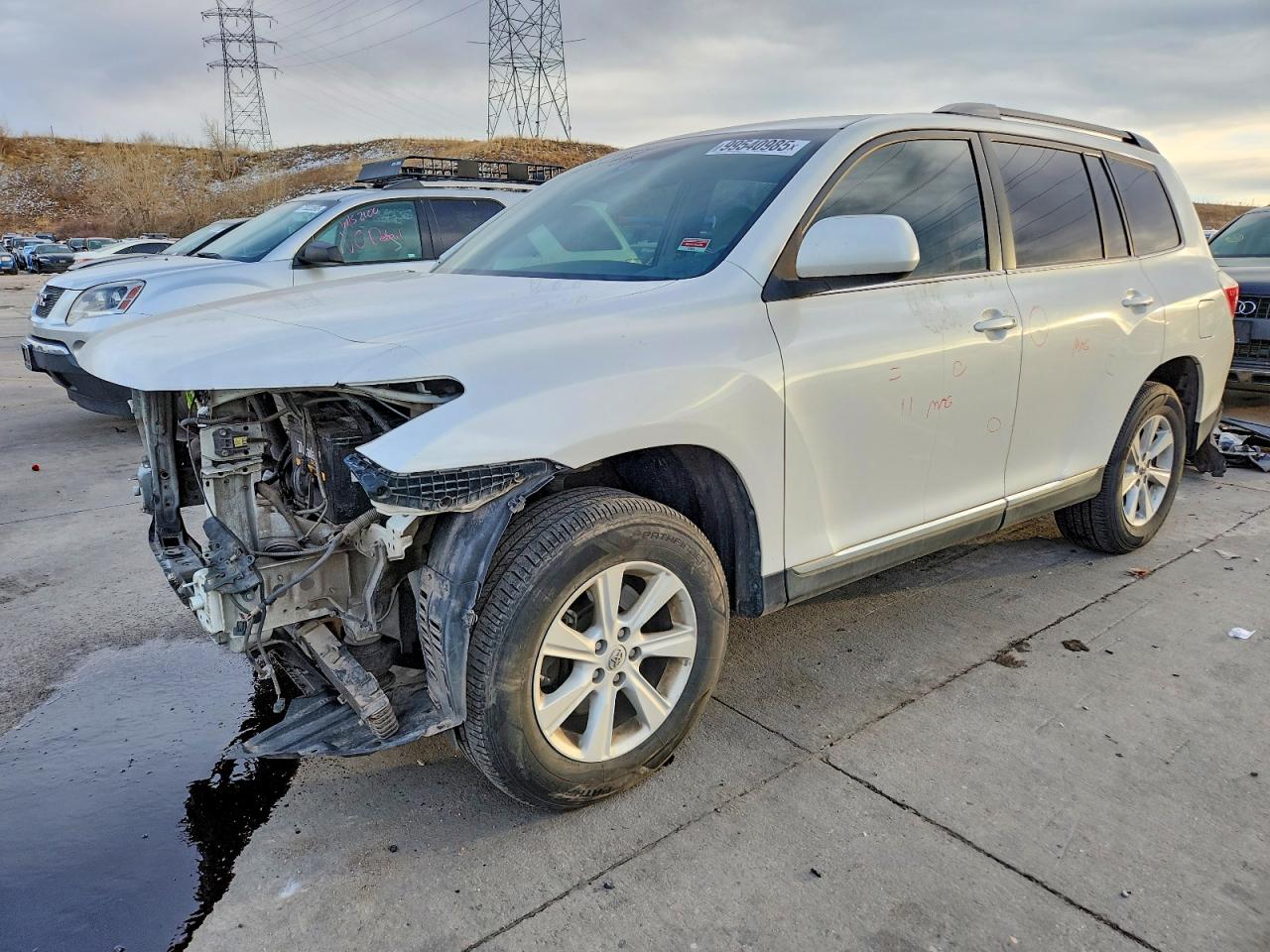 2013 TOYOTA HIGHLANDER