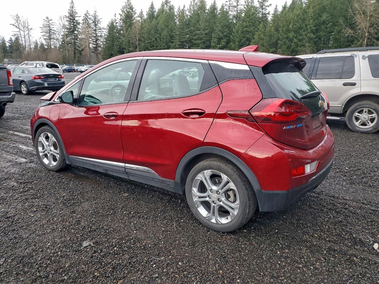 2021 CHEVROLET BOLT EV LT photo 2