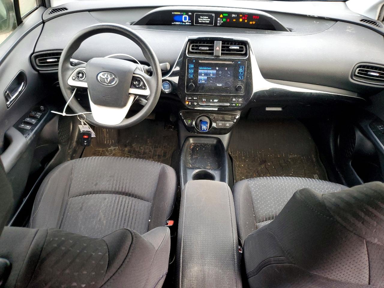 2017 TOYOTA PRIUS photo 8