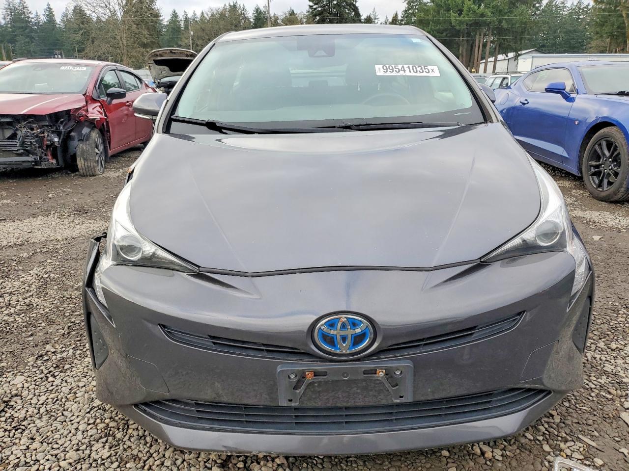 2017 TOYOTA PRIUS photo 5