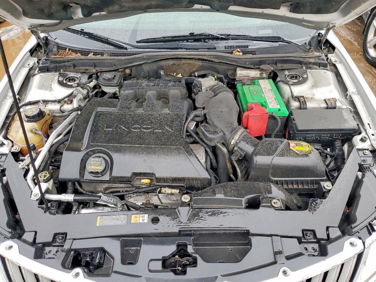 2012 LINCOLN MKZ photo 11