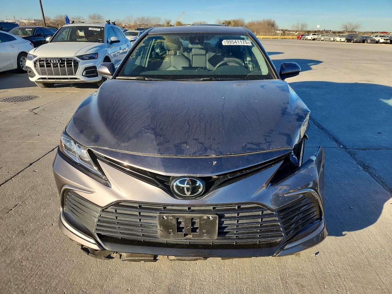 2021 TOYOTA CAMRY LE photo 5