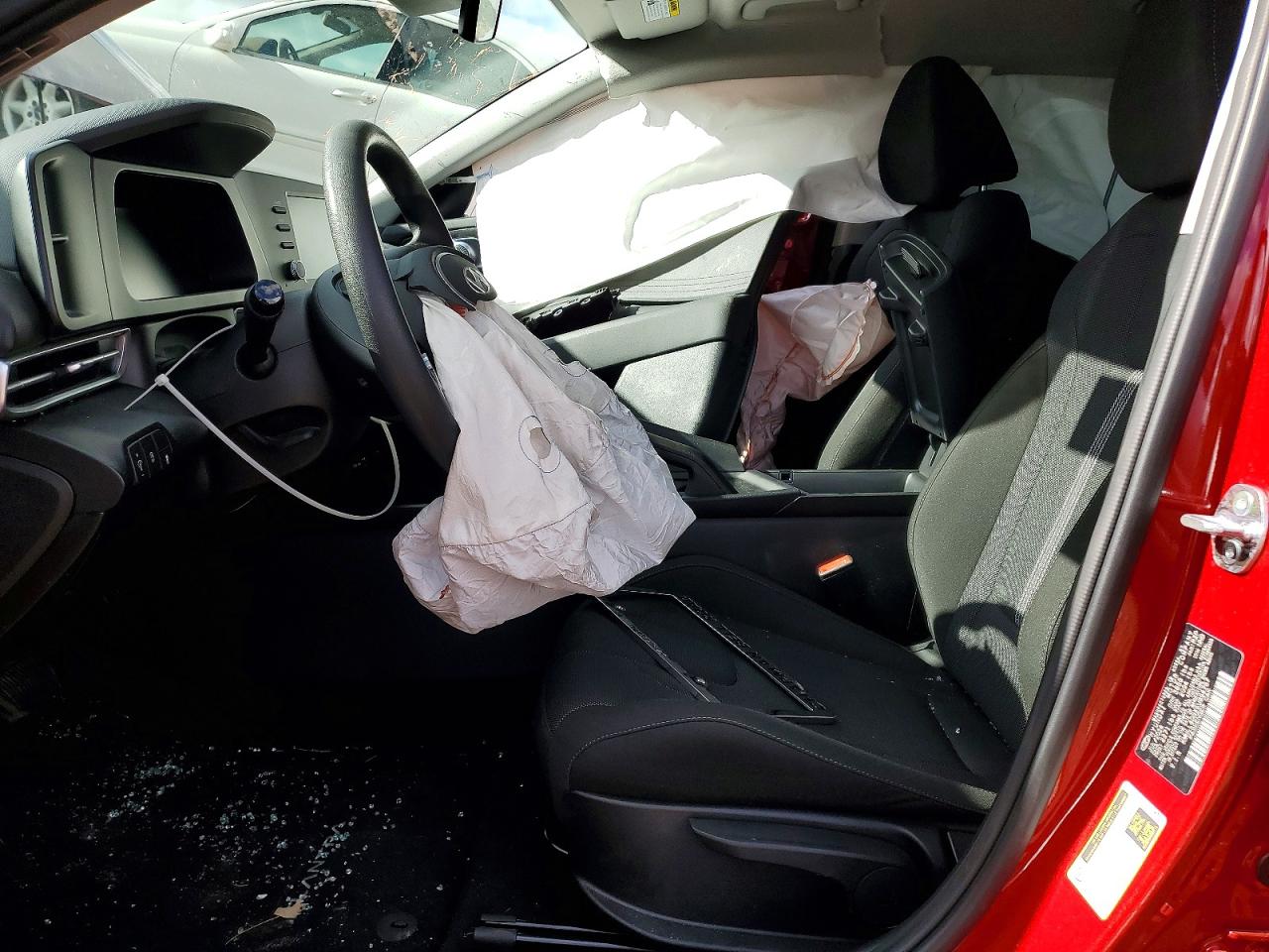 2025 HYUNDAI ELANTRA SE photo 13