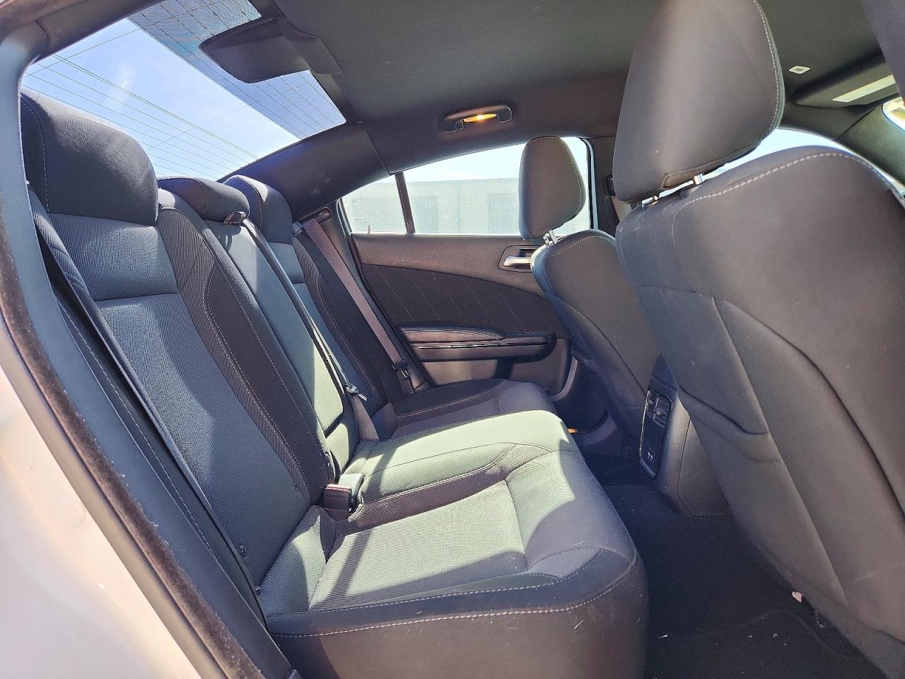 2020 DODGE CHARGER SXT photo 10