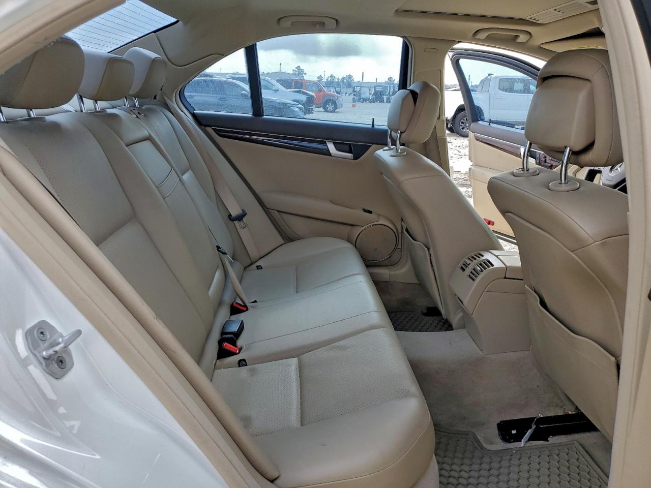 2014 MERCEDES-BENZ C 300 4MATIC photo 10