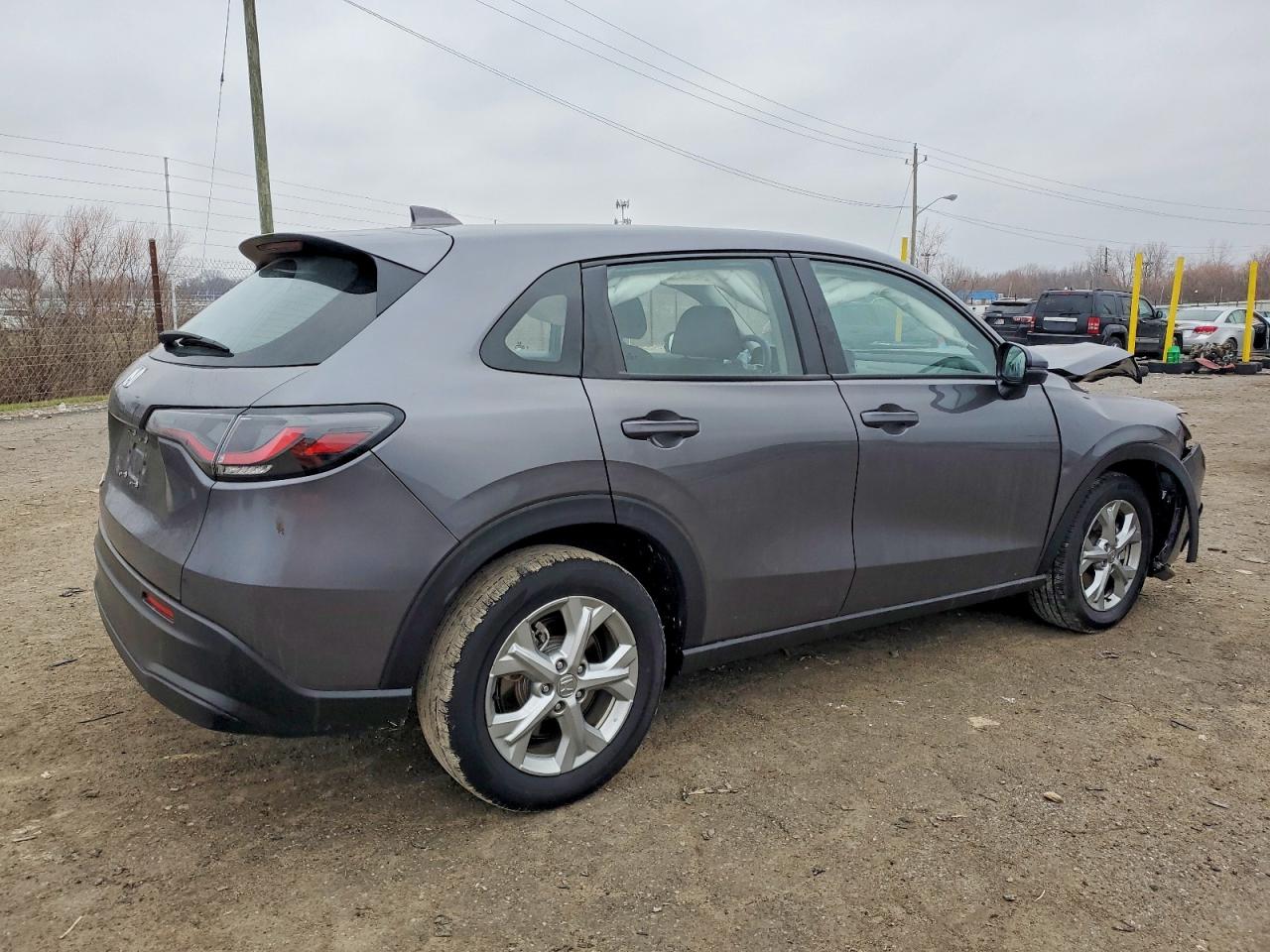 2024 HONDA HR-V LX photo 3