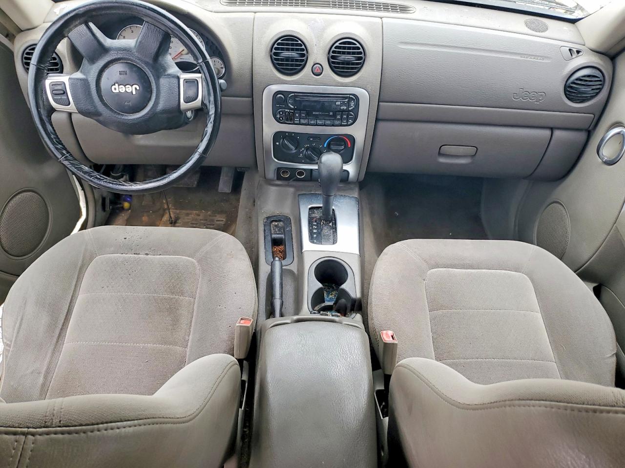 2002 JEEP LIBERTY LIMITED photo 8
