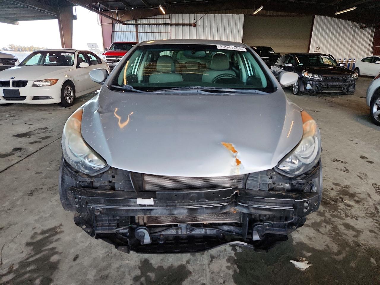 2013 HYUNDAI ELANTRA GLS photo 5