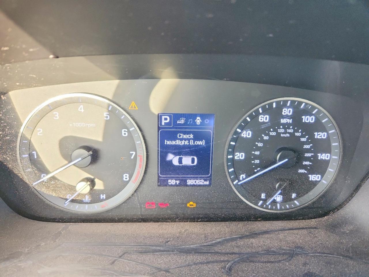 2017 HYUNDAI SONATA SE photo 9