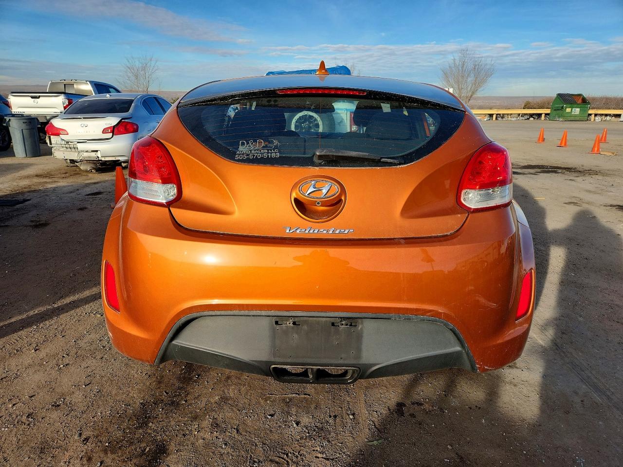 2014 HYUNDAI VELOSTER photo 11