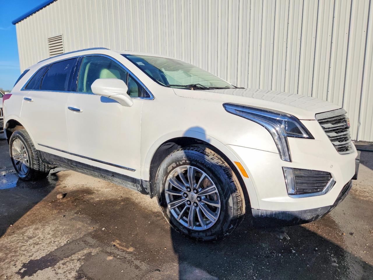 2017 CADILLAC XT5 LUXURY photo 7