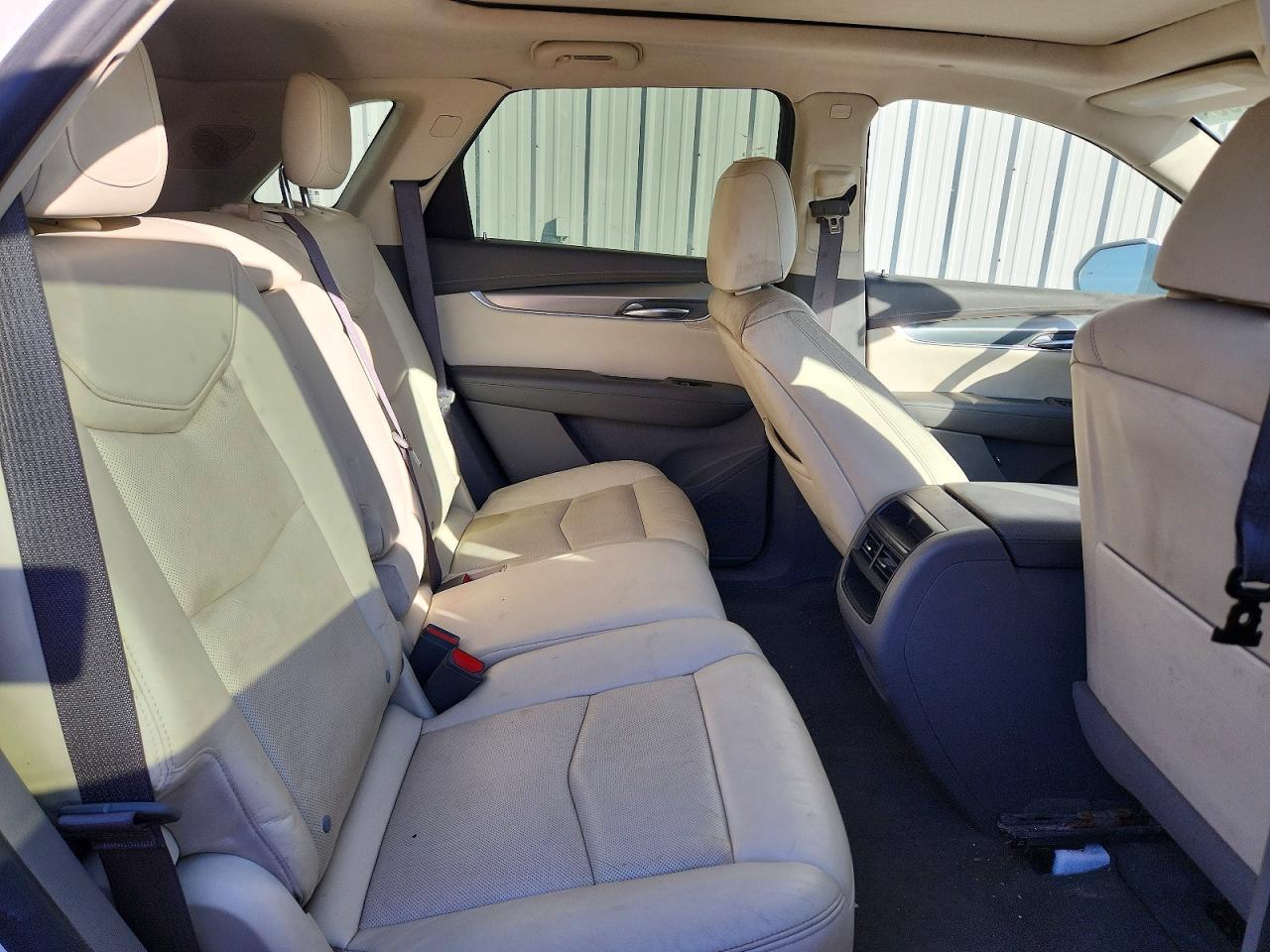 2017 CADILLAC XT5 LUXURY photo 21