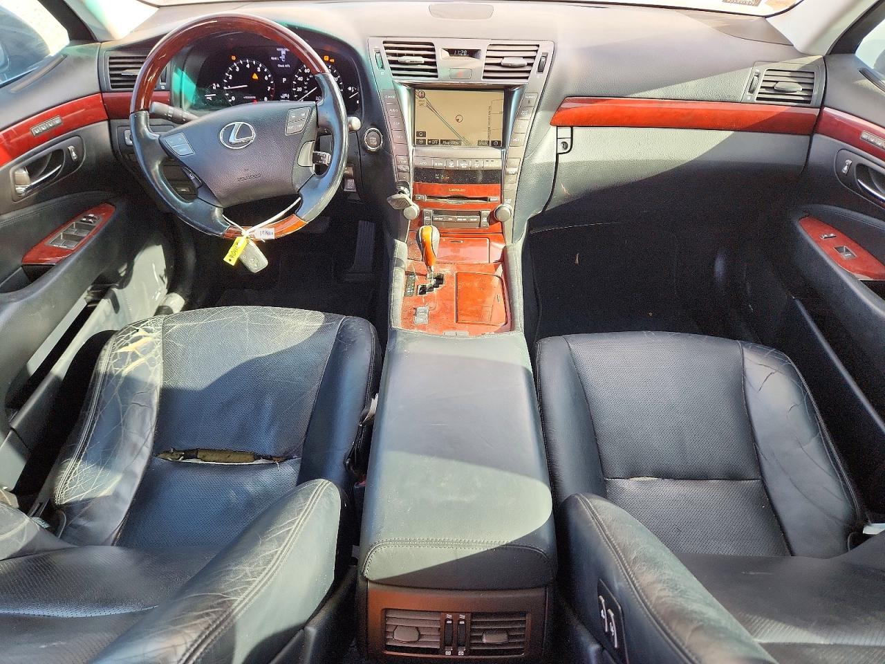 2009 LEXUS LS 460 photo 8