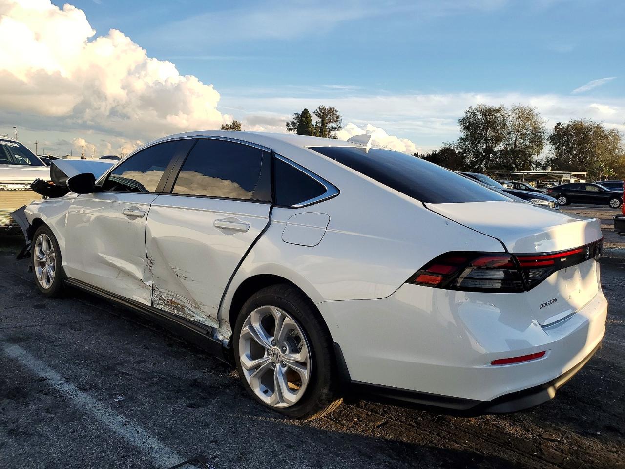 2025 HONDA ACCORD LX photo 2