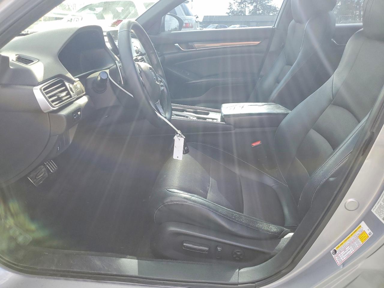 2018 HONDA ACCORD SPORT photo 7