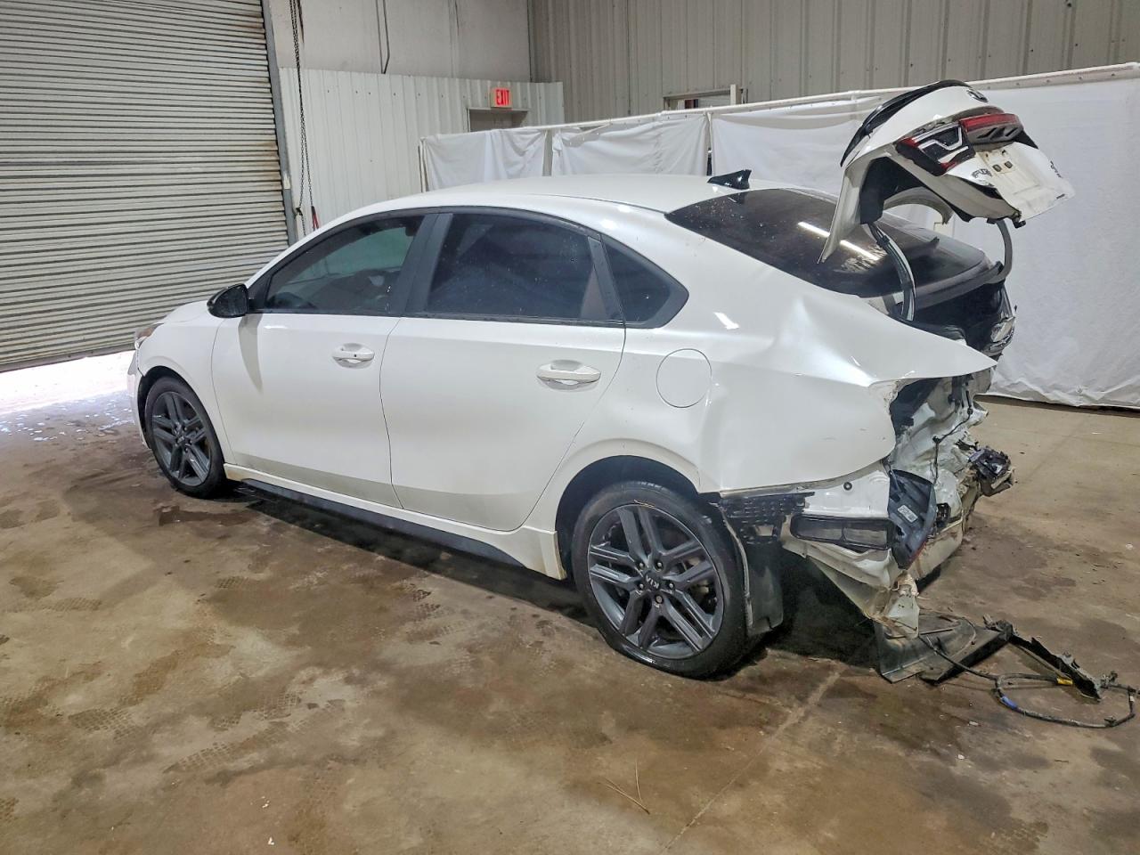 2021 KIA FORTE GT LINE photo 2