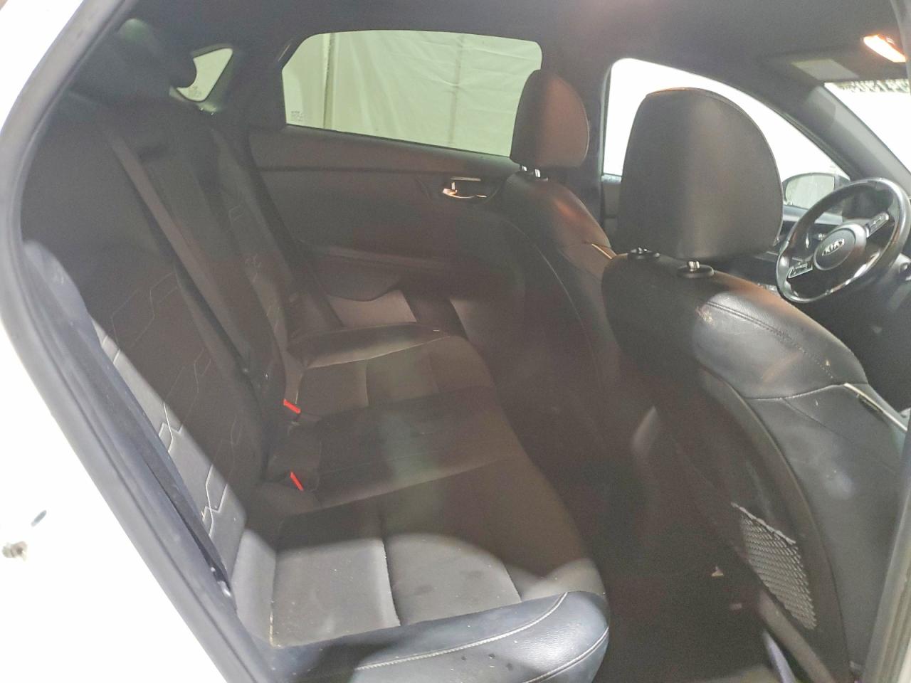 2021 KIA FORTE GT LINE photo 10