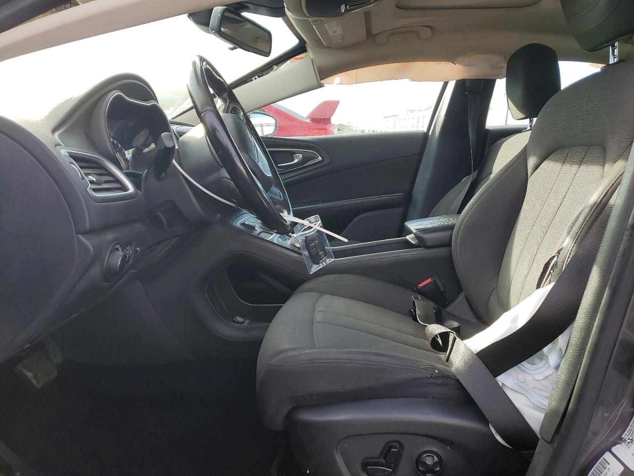 2015 CHRYSLER 200 LIMITED photo 7
